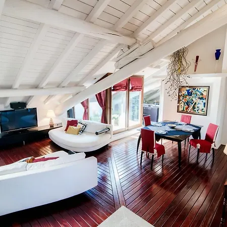 Exclusive Penthouse - By Myhomeincomo (adults Only) Apartamento