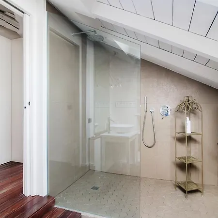 Exclusive Penthouse - By Myhomeincomo (adults Only) Apartamento *